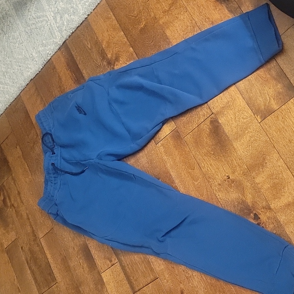 Nike Sportswear Tech Pants